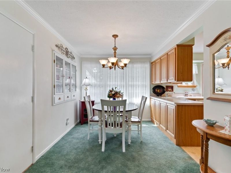 828 Eastview Avenue, Wadsworth, OH 44281 Photo 8