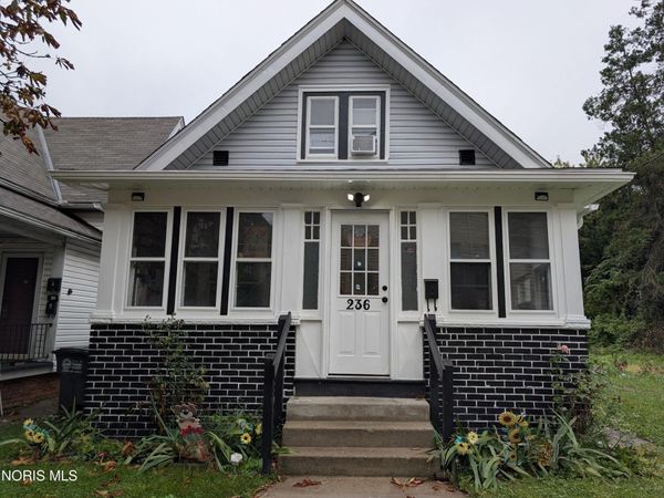 236 Dexter Street , Toledo, OH 43608