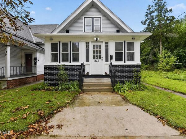 236 Dexter Street, Toledo, OH 43608