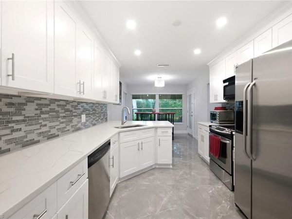 756 Reef Point CIR , NAPLES, FL 34108