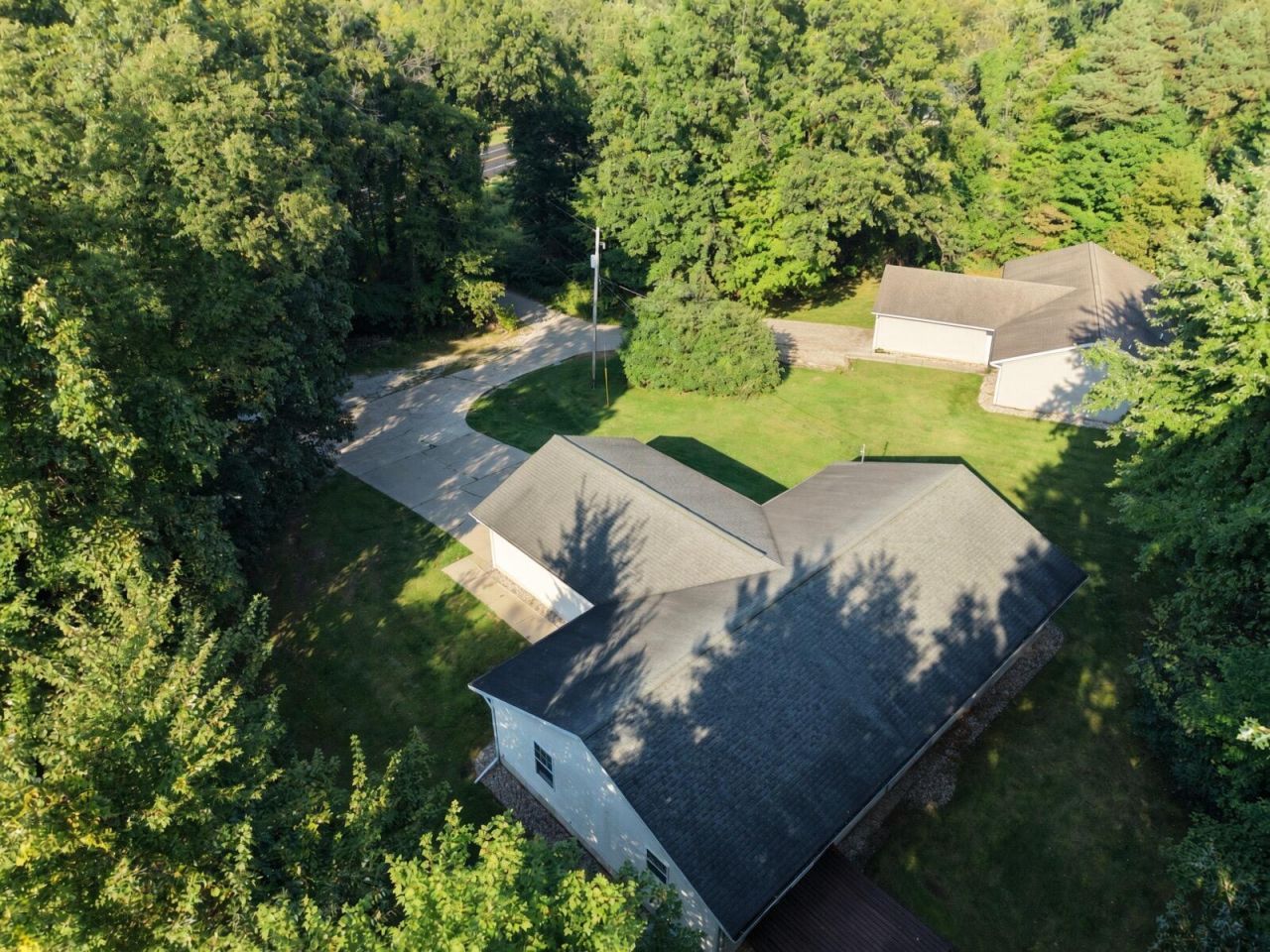 8161 Stadium Drive, Kalamazoo, MI 49009 Main Photo