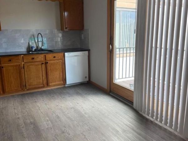 10182 Dell Pl, Stanhope, NJ 07874
