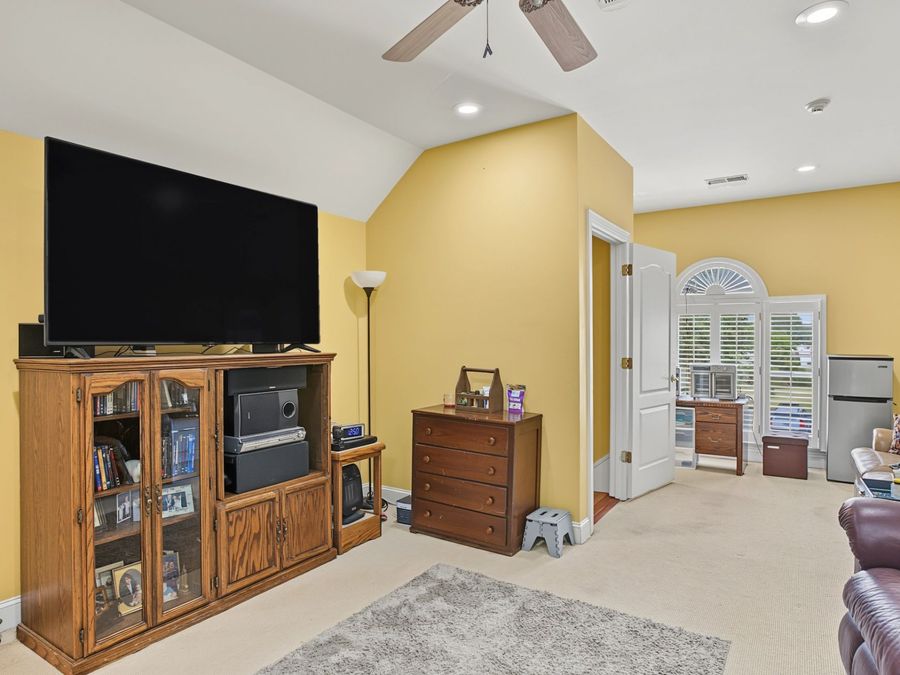Property Image 64