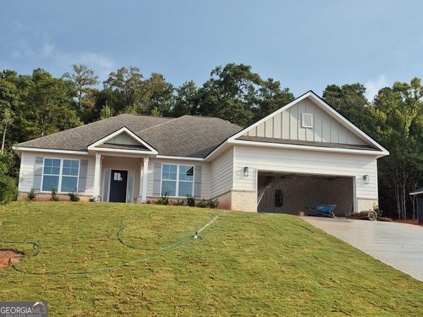 1031 Holliday Pass, Griffin, GA 30223