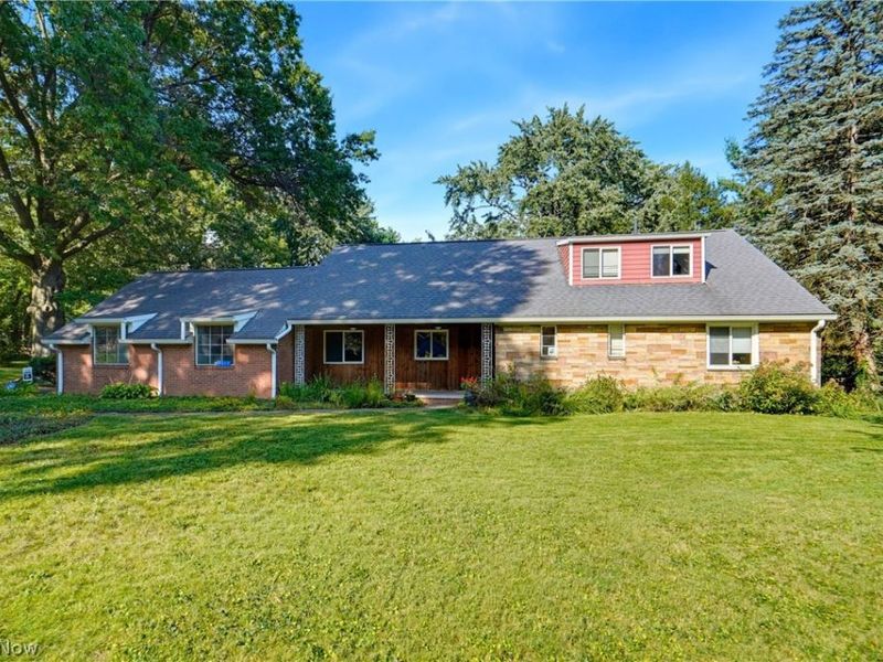 3217 Fulton Drive NW, Canton, OH 44718 Photo 2