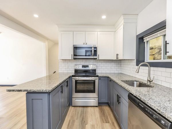 79 Main Street, Unit B, Peterborough, NH 03458
