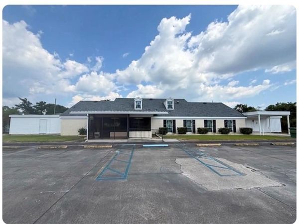 210 NEW ORLEANS Boulevard, Houma, LA 70364