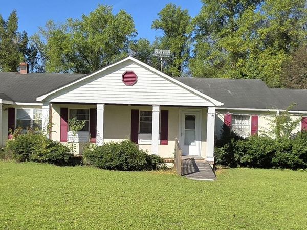 170 South River Road, Autryville, NC 28318