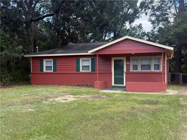 1210 Barker Drive E, Mobile, AL 36608
