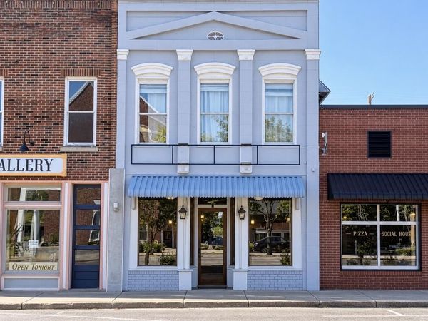 405 North Main, Water Valley, MS 38965