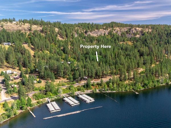 27630 S Lacon LN, Harrison, ID 83833