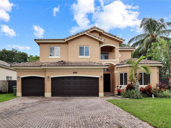 1922 SE 22nd Ct , Homestead, FL 33035