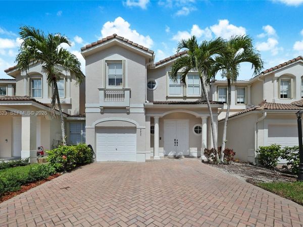 4850 NW 108th Pl , Unit 4850, Doral, FL 33178