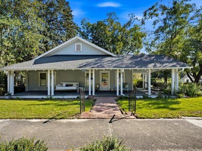 608 Main St., Conway, SC 29526