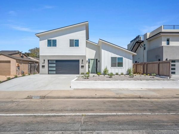 2861 59 Burgener, San Diego, CA 92110
