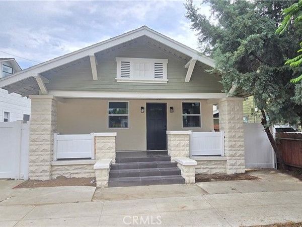420 Olive , Long Beach, CA 90802