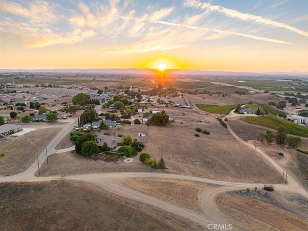 8495 Plane View , Paso Robles, CA 93446