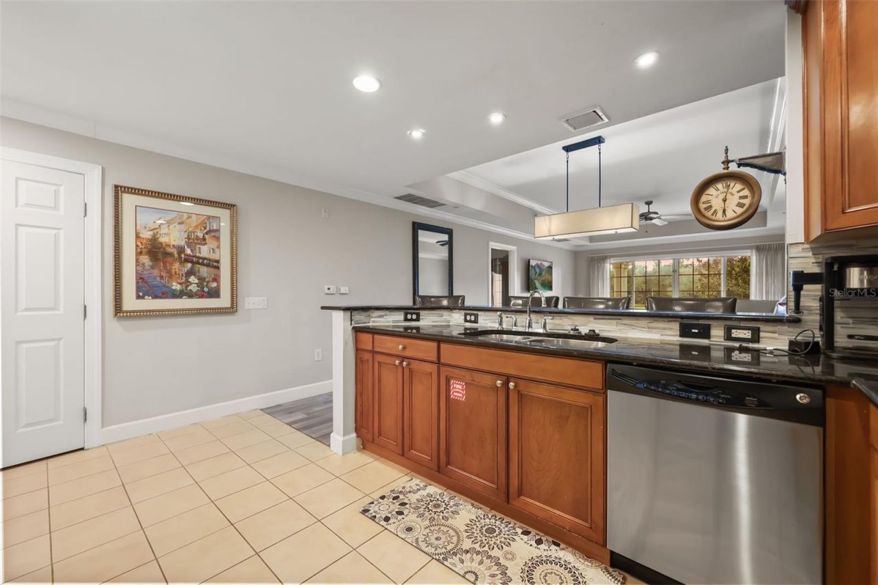 1354 Centre Court Ridge Drive, Unit 103, Reunion, FL 34747 Photo