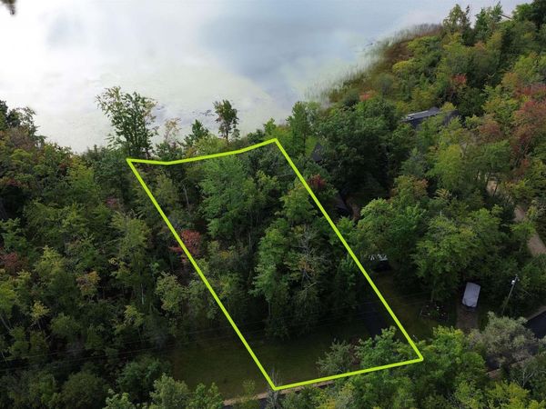 3 Partridge Trail, Elk Rapids, MI 49629