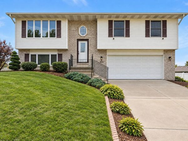 8921 W 125th Place, Cedar Lake, IN 46303
