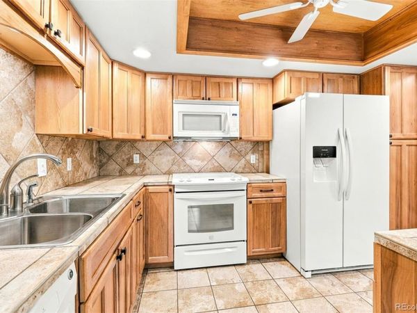 14390 E Marina Drive , Unit 209, Aurora, CO 80014
