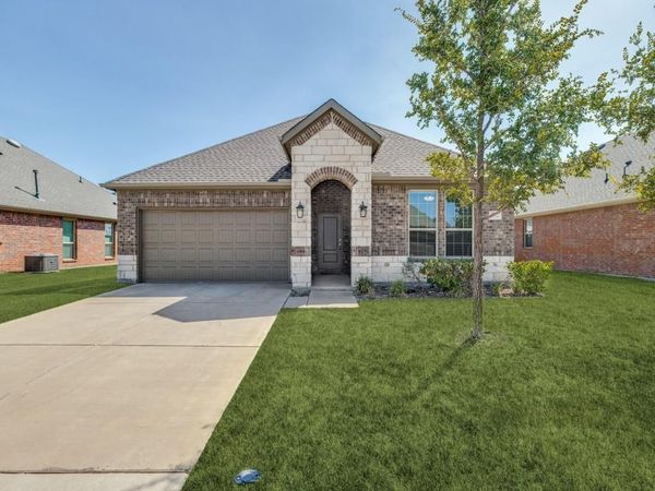 312 Penn Street , Anna, TX 75409