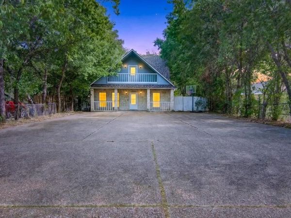 1920 S 15th Street, Waco, TX 76706