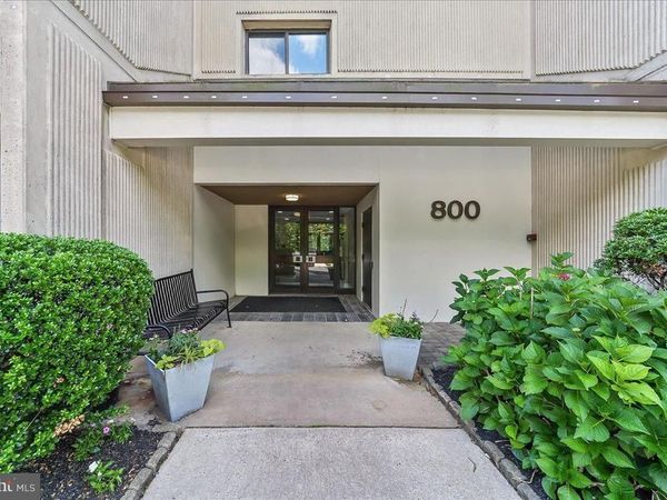800 AVONDALE ROAD, Unit 7A, WALLINGFORD, PA 19086