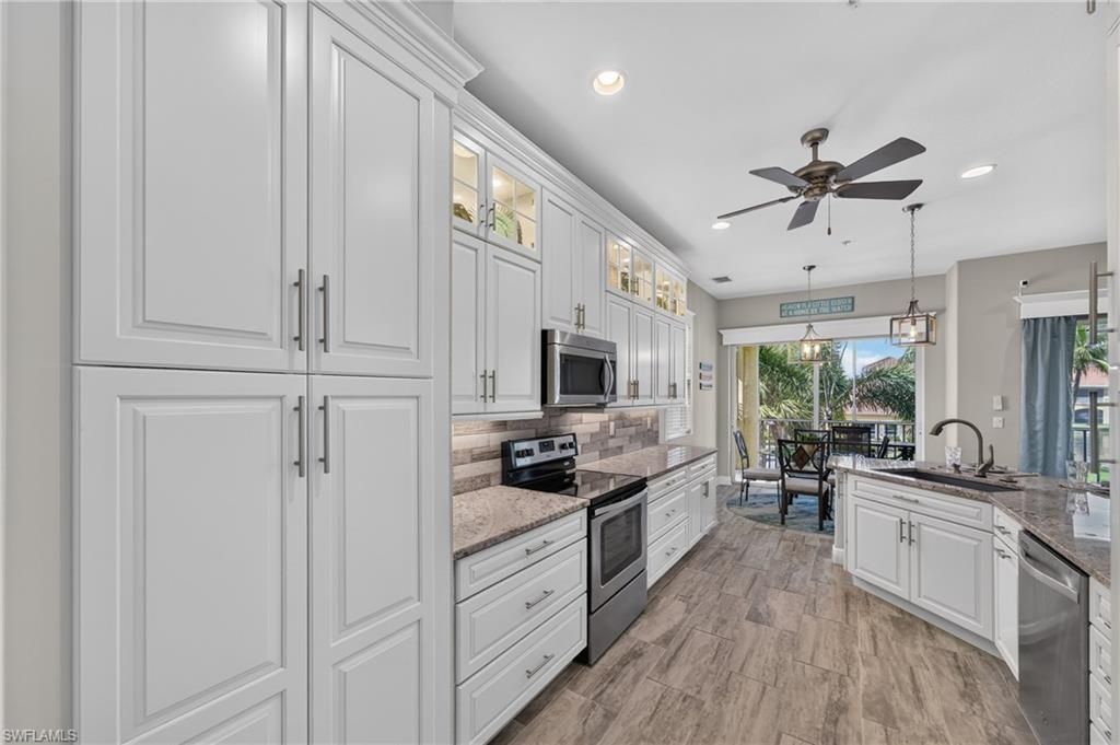 221 Shadroe Cove Cir, Unit 1303, Cape Coral, FL 33991 Photo