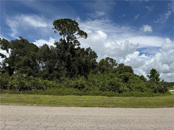6028 Keystone CIR , LABELLE, FL 33935