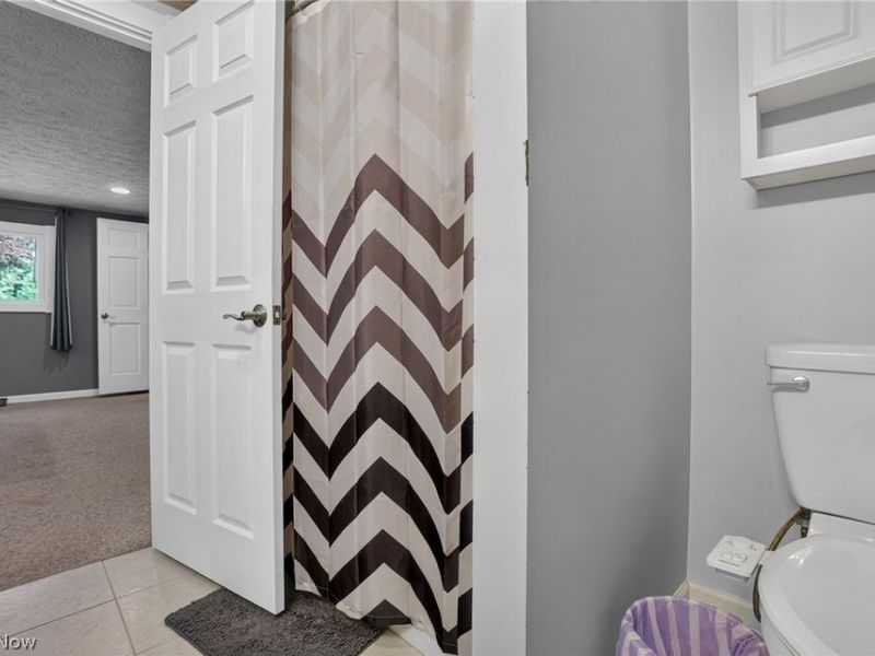 15414 Lakeshore Drive, Burton, OH 44021 Photo 20