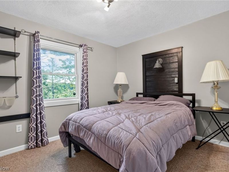 15414 Lakeshore Drive, Burton, OH 44021 Photo 21