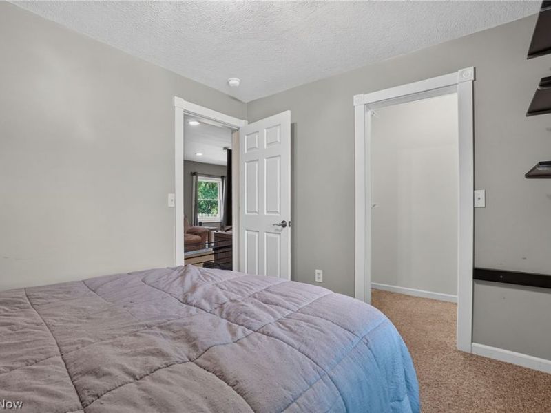 15414 Lakeshore Drive, Burton, OH 44021 Photo 22