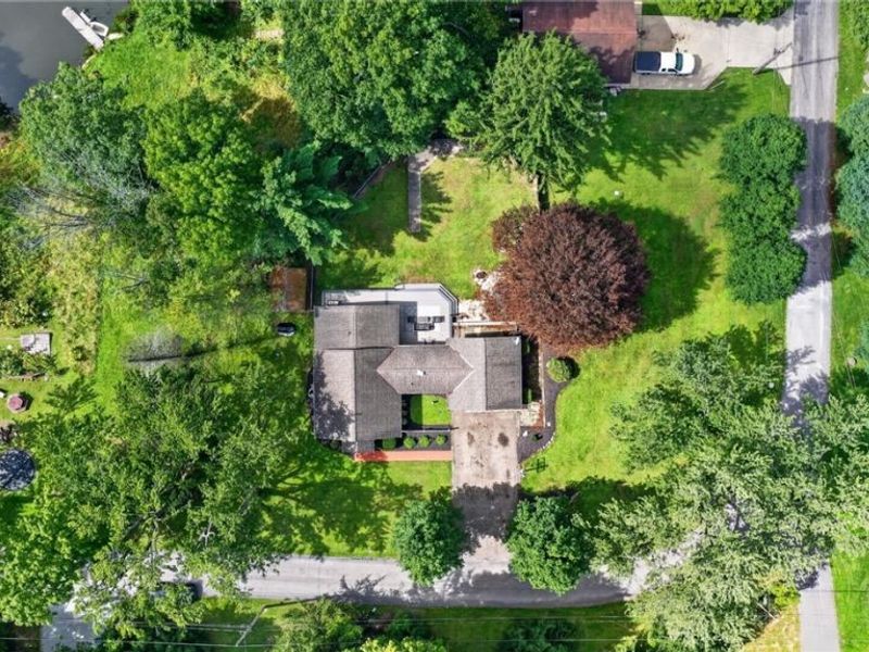 15414 Lakeshore Drive, Burton, OH 44021 Photo 45