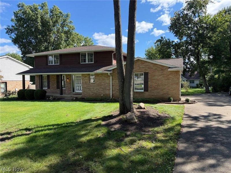 762 Sawmill Trail NE, Massillon, OH 44646 Photo 1