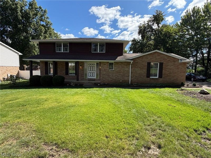 762 Sawmill Trail NE, Massillon, OH 44646 Photo 2