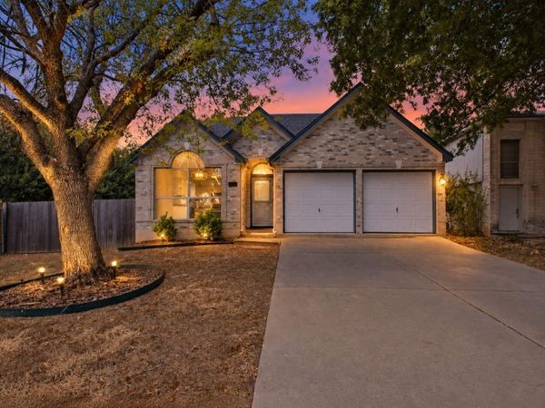 1206 Garden Path DR, Round Rock, TX 78664