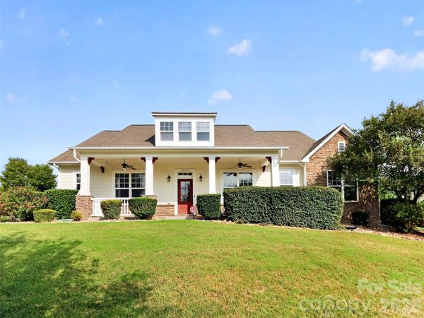 10605 Coronet Court , Harrisburg, NC 28075