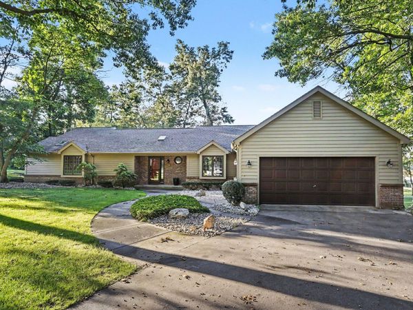 7782 W Street Andrews Circle, Portage, MI 49024