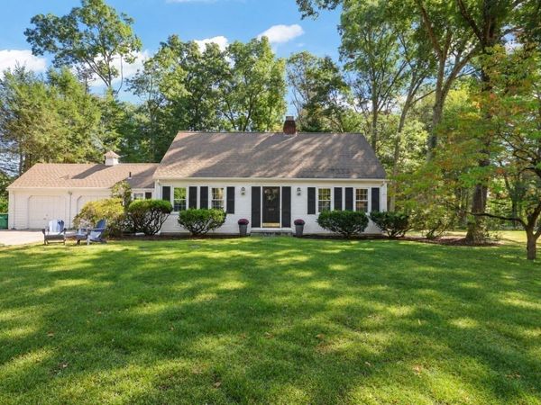 159 S Broadway, North Attleboro, MA 02760