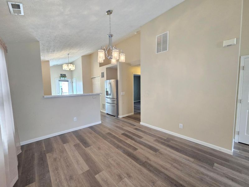 2253 Kilchurn Drive, Marion, OH 43302 Photo 12