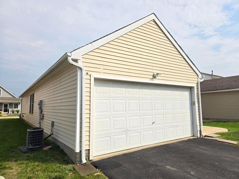 2253 Kilchurn Drive, Marion, OH 43302 Photo 6