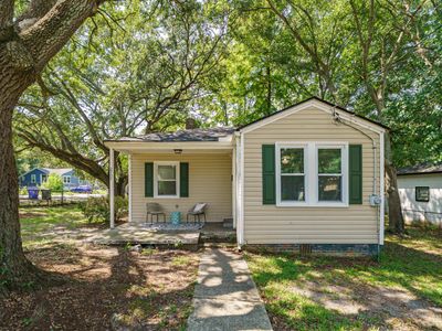 2707 Saratoga Road, North Charleston, SC 29405