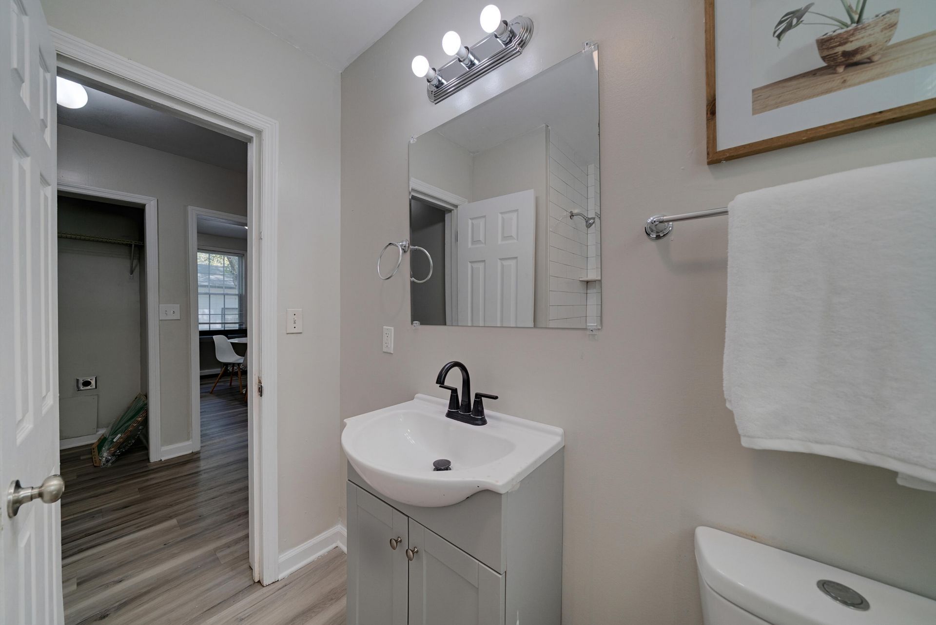 2707 Saratoga Road Photo 11