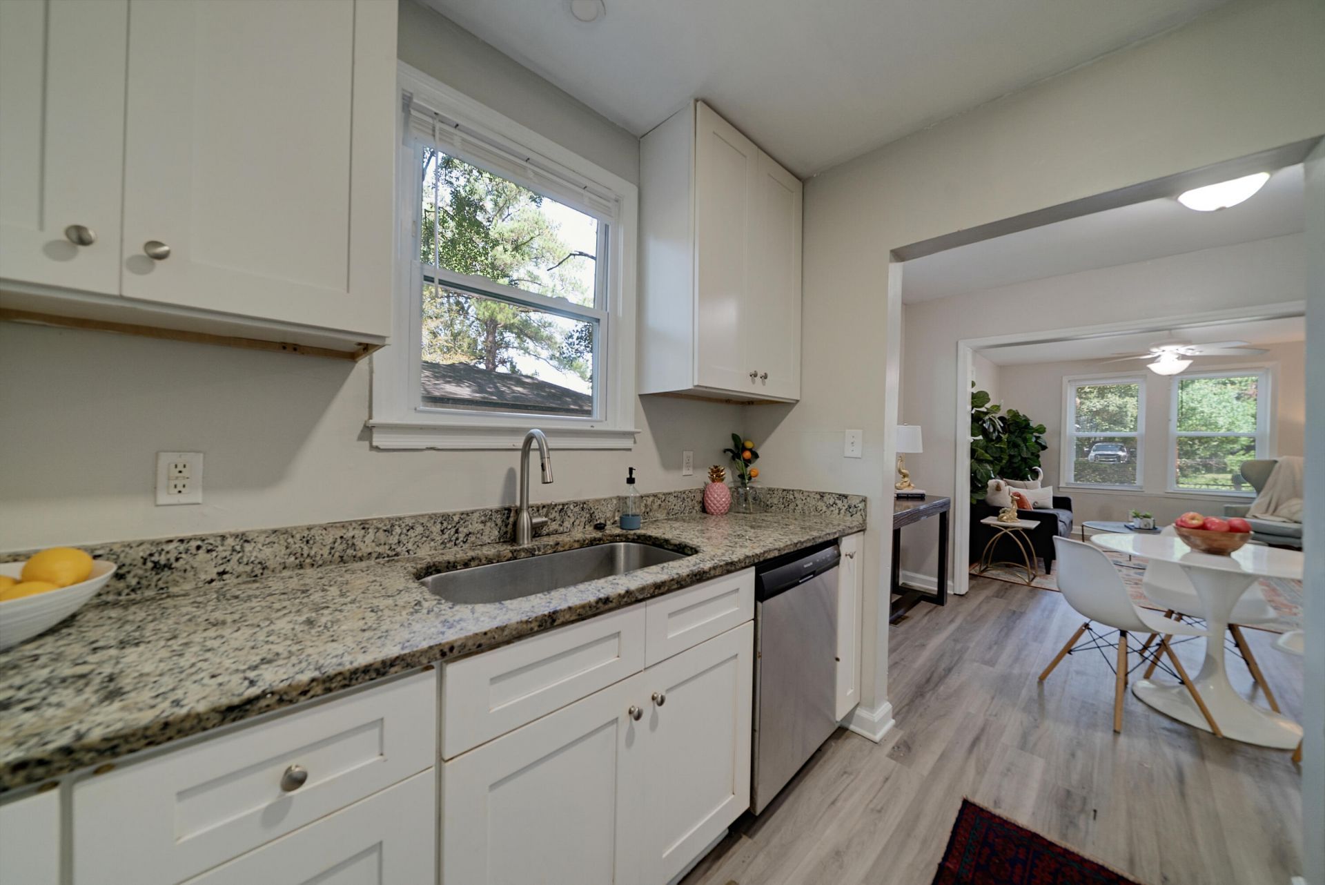 2707 Saratoga Road Photo 6