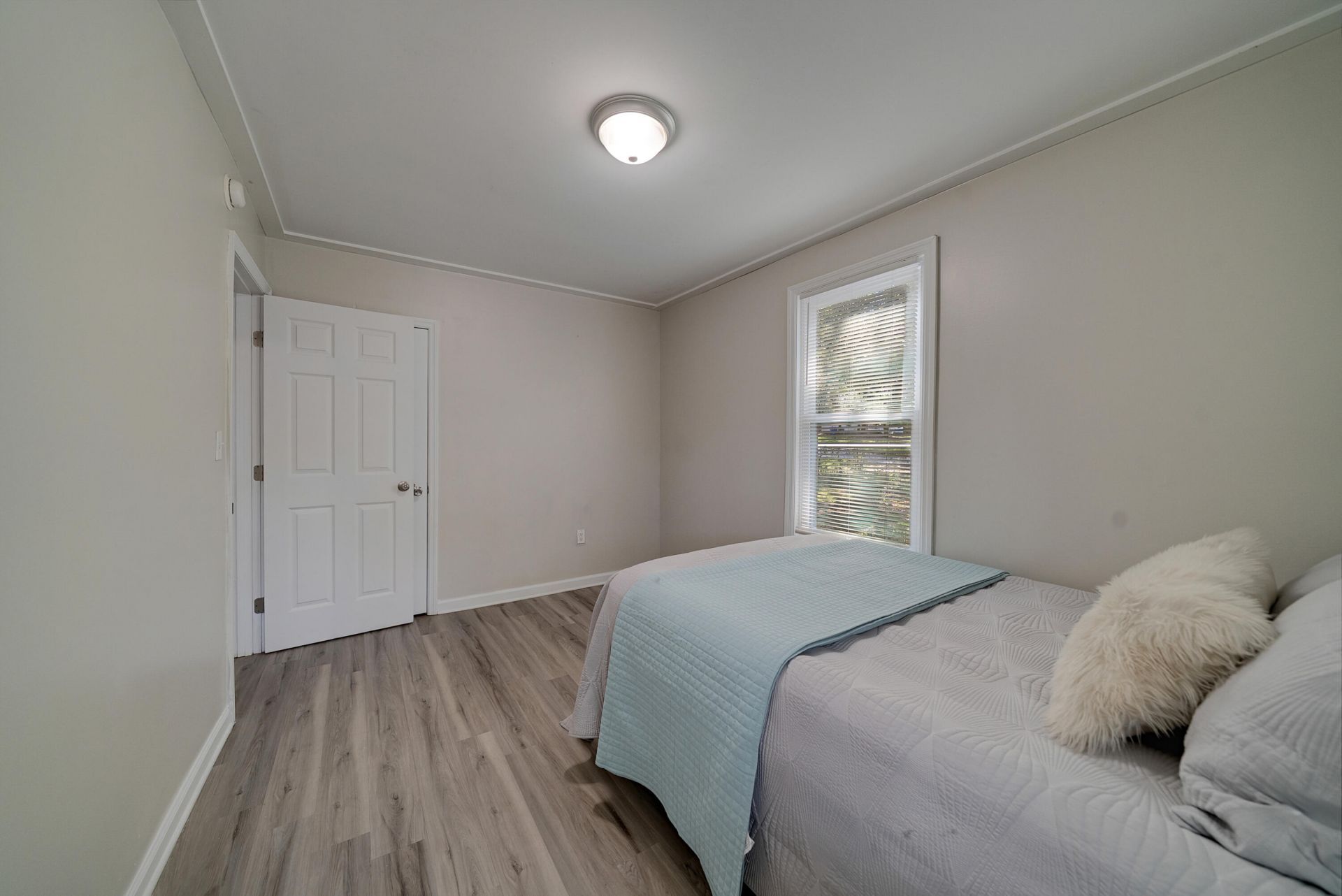 2707 Saratoga Road Photo 9