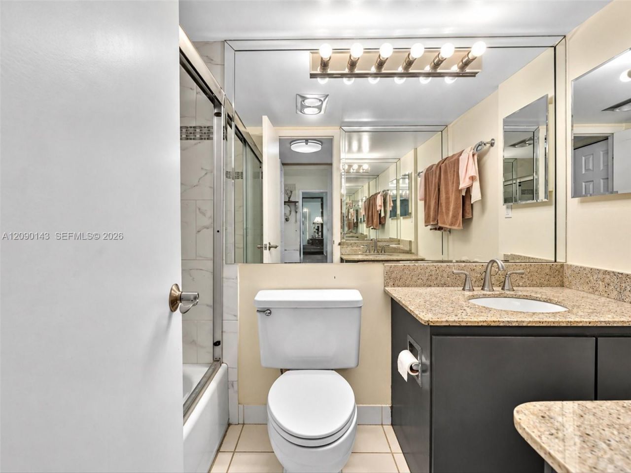 20379 W Country Club Dr, Unit 332, Aventura, FL 33180 Photo