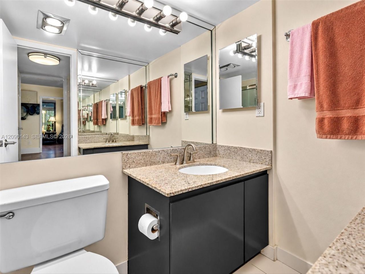 20379 W Country Club Dr, Unit 332, Aventura, FL 33180 Photo