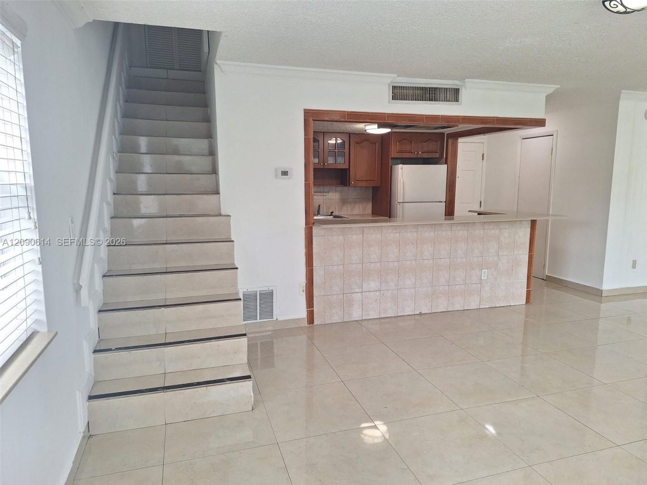 1300 W 53rd St, Unit 38, Hialeah, FL 33012 Photo