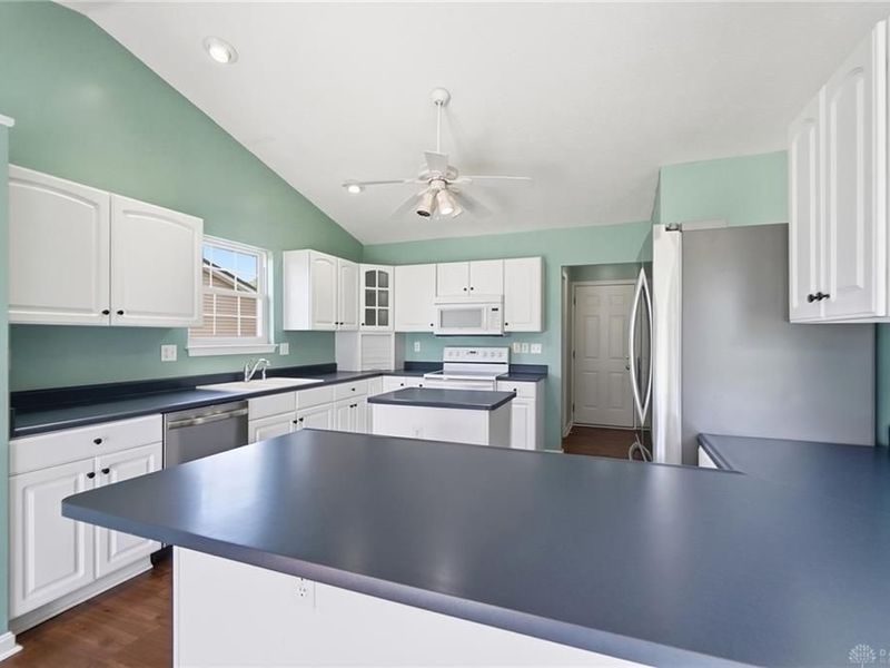 3877 N Lakeshore Drive, Jamestown, OH 45335 Photo 16